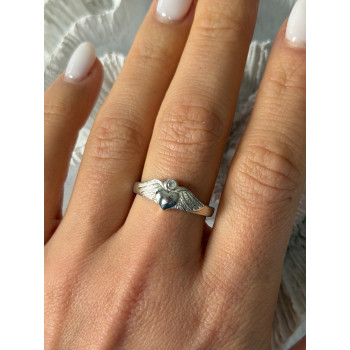 925 Sterling Silver Heart Wings Colorless Topaz Ring Size 9