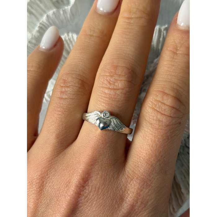 925 Sterling Silver Heart Wings Colorless Topaz Ring Size 9