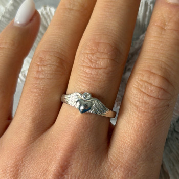 925 Sterling Silver Heart Wings Colorless Topaz Ring Size 9