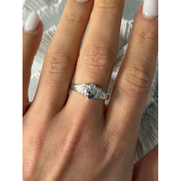 925 Sterling Silver Heart Wings Colorless Topaz Ring Size 9