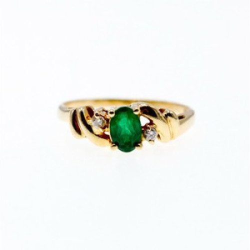14K Yellow Gold Emerald & Diamonds Ring Size 8
