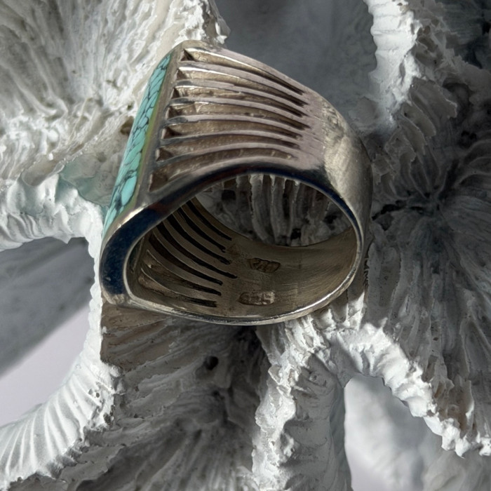 925 Sterling Silver Turquoise Ring Size 7.5