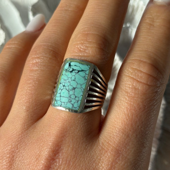 925 Sterling Silver Turquoise Ring Size 7.5