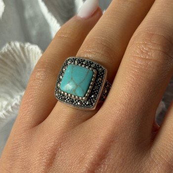 Vintage 925 Sterling Silver Turquoise & Marcasite Ring Size 6