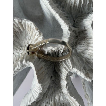 925 Sterling Silver Garnet Ring Size 9