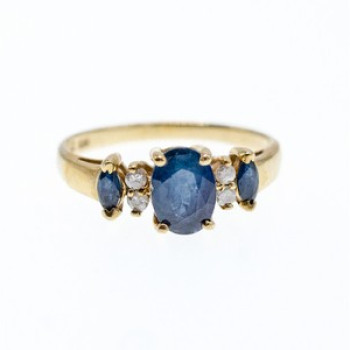 14K Yellow Gold Sapphire & Diamonds Ring Size 7