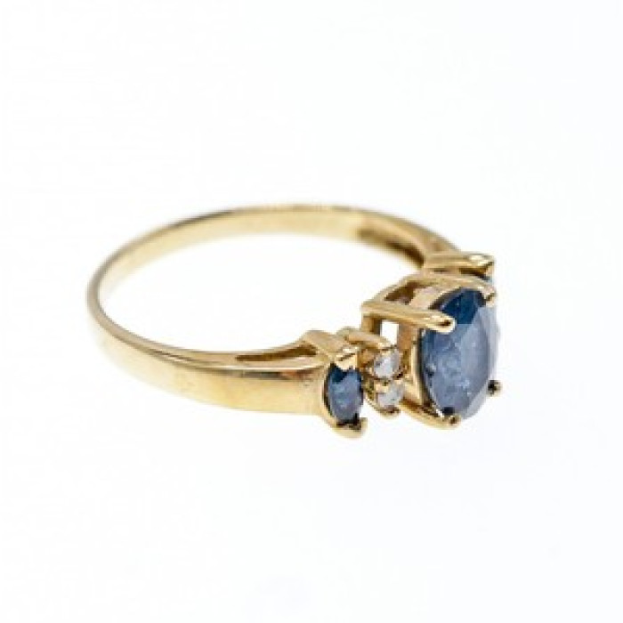 14K Yellow Gold Sapphire & Diamonds Ring Size 7