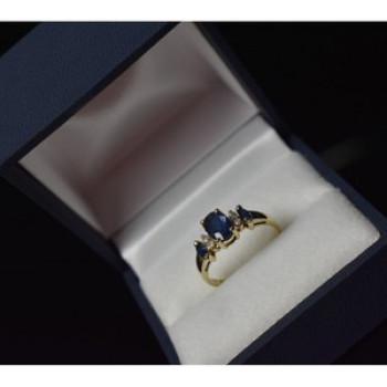 14K Yellow Gold Sapphire & Diamonds Ring Size 7