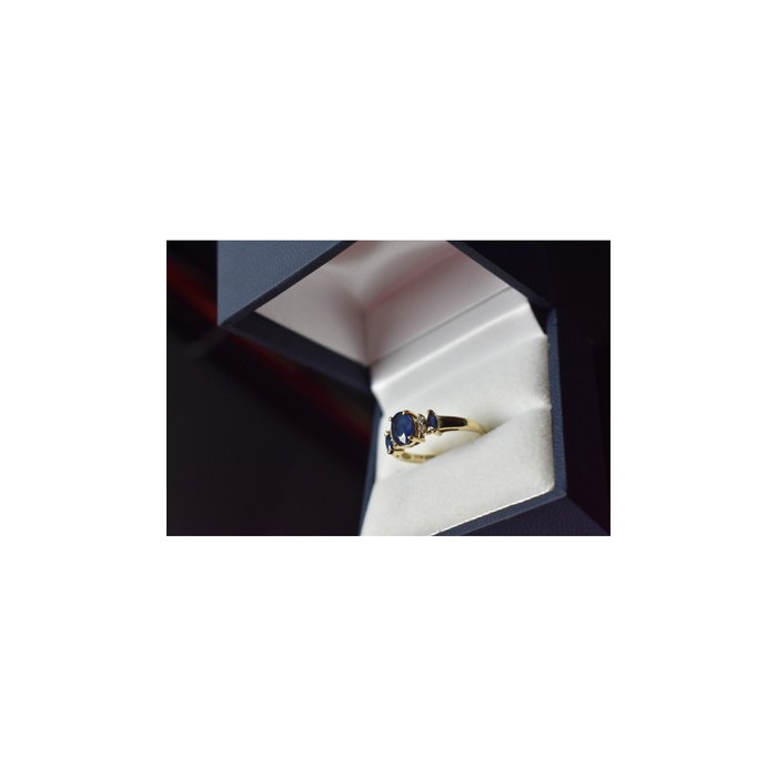 14K YELLOW GOLD  SAPPHIRE & DIAMONDS RING SIZE 7