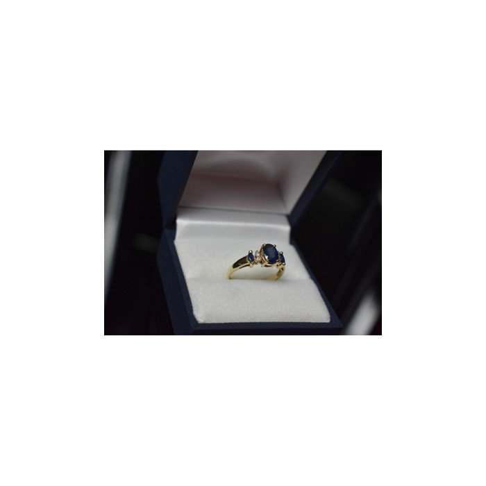 14K YELLOW GOLD  SAPPHIRE & DIAMONDS RING SIZE 7