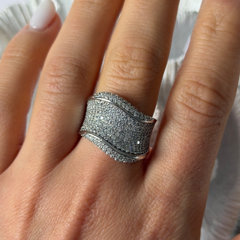 Elegant Design 925 Sterling Silver Cz Ring Size 8