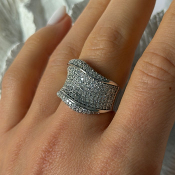 Elegant Design 925 Sterling Silver Cz Ring Size 8