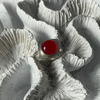 Vintage 925 Sterling Silver Red Coral Ring Size 8