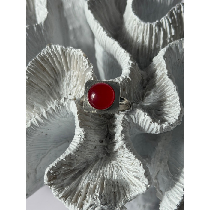 Vintage 925 Sterling Silver Red Coral Ring Size 8