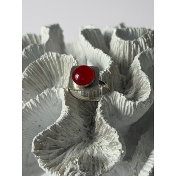 Vintage 925 Sterling Silver Red Coral Ring Size 8