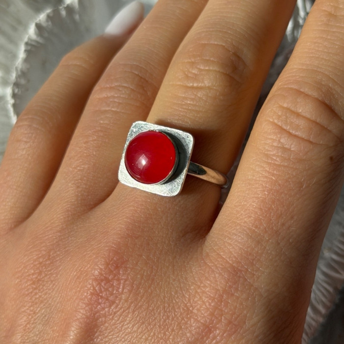 Vintage 925 Sterling Silver Red Coral Ring Size 8