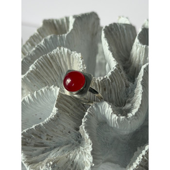 Vintage 925 Sterling Silver Red Coral Ring Size 8