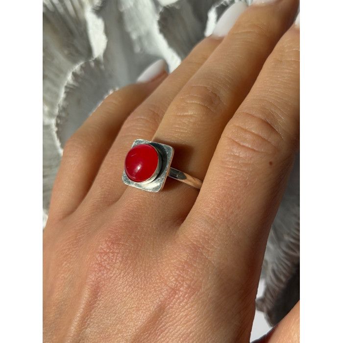 Vintage 925 Sterling Silver Red Coral Ring Size 8