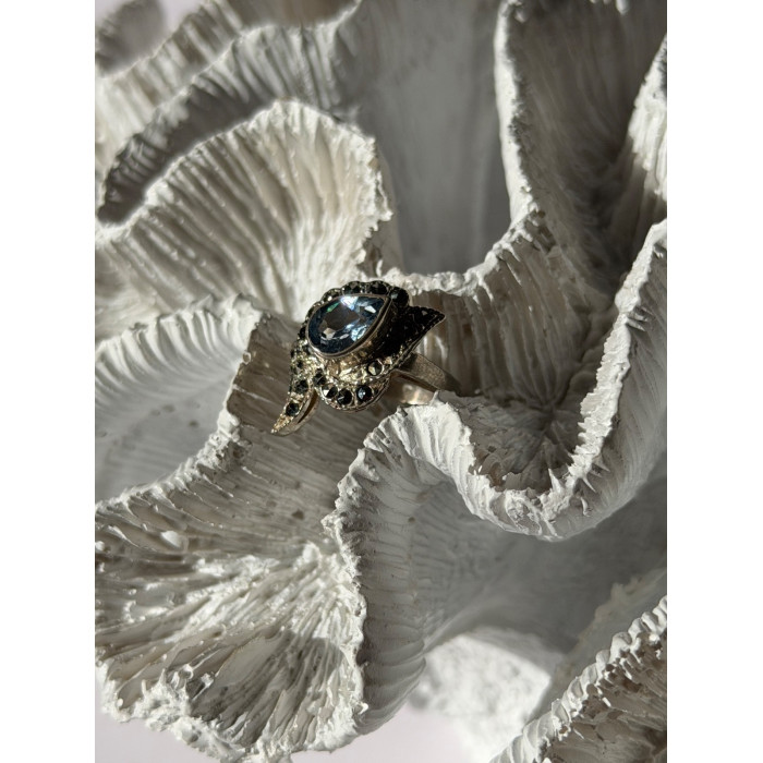 925 Sterling Silver Blue Topaz & Marcasite Ring Size 4