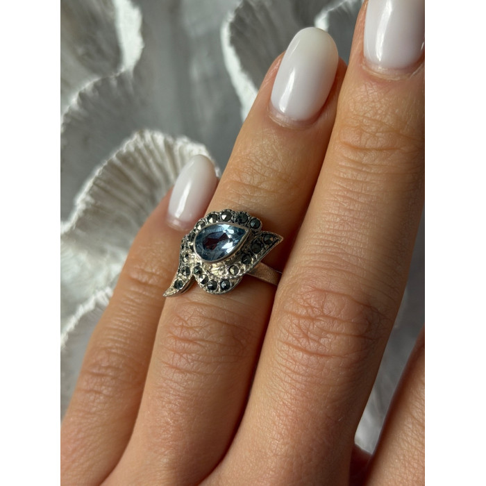 925 Sterling Silver Blue Topaz & Marcasite Ring Size 4