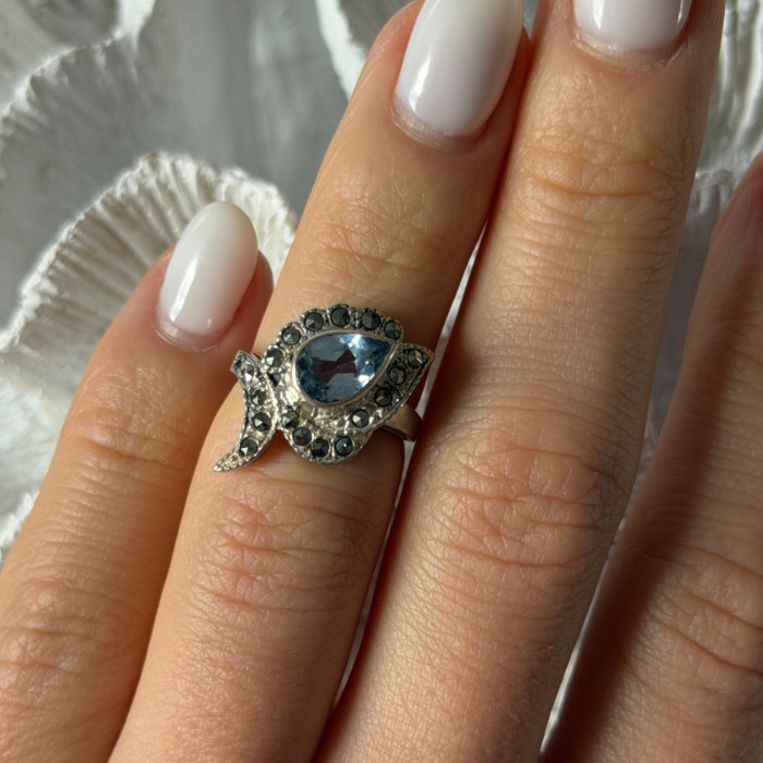 925 Sterling Silver Blue Topaz & Marcasite Ring Size 4