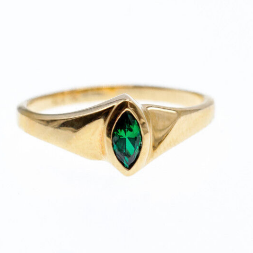 14K Yellow Gold Emerald Ring Size 10.5