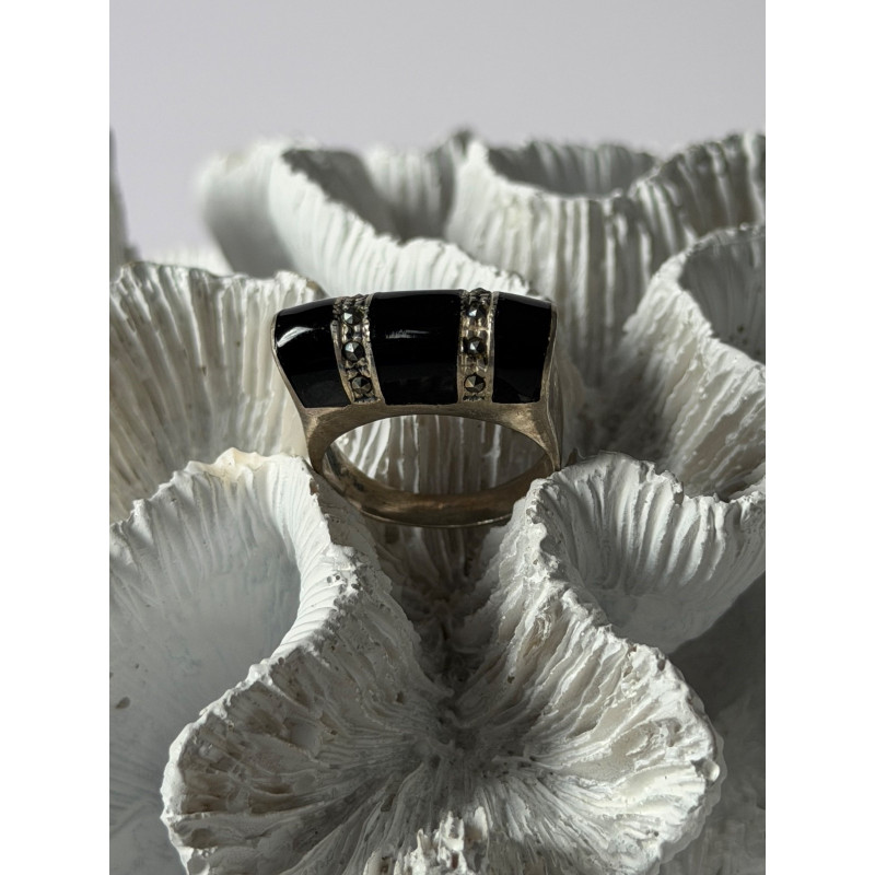 Vintage 925 Sterling Silver Onyx & Marcasite Ring Size 8.5