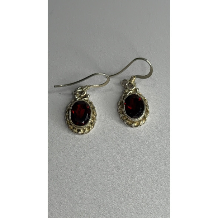 Vintage 925 Sterling Silver Garnet Earrings