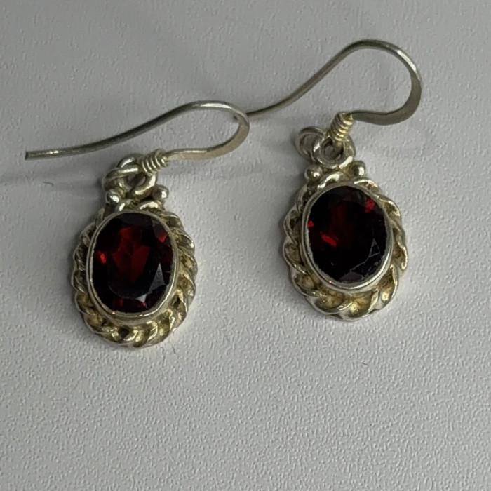 Vintage 925 Sterling Silver Garnet Earrings