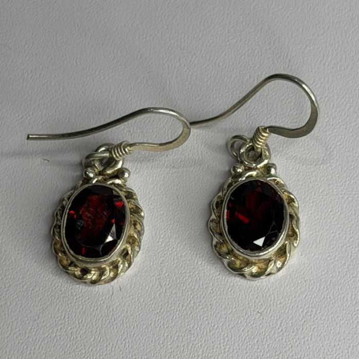 Vintage 925 Sterling Silver Garnet Earrings