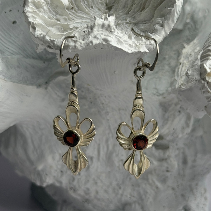 925 Sterling Silver Garnet Dangle Earrings