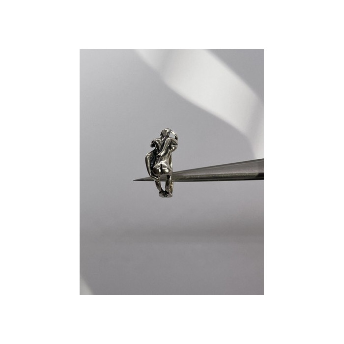 925 Sterling Silver Ring Size 4