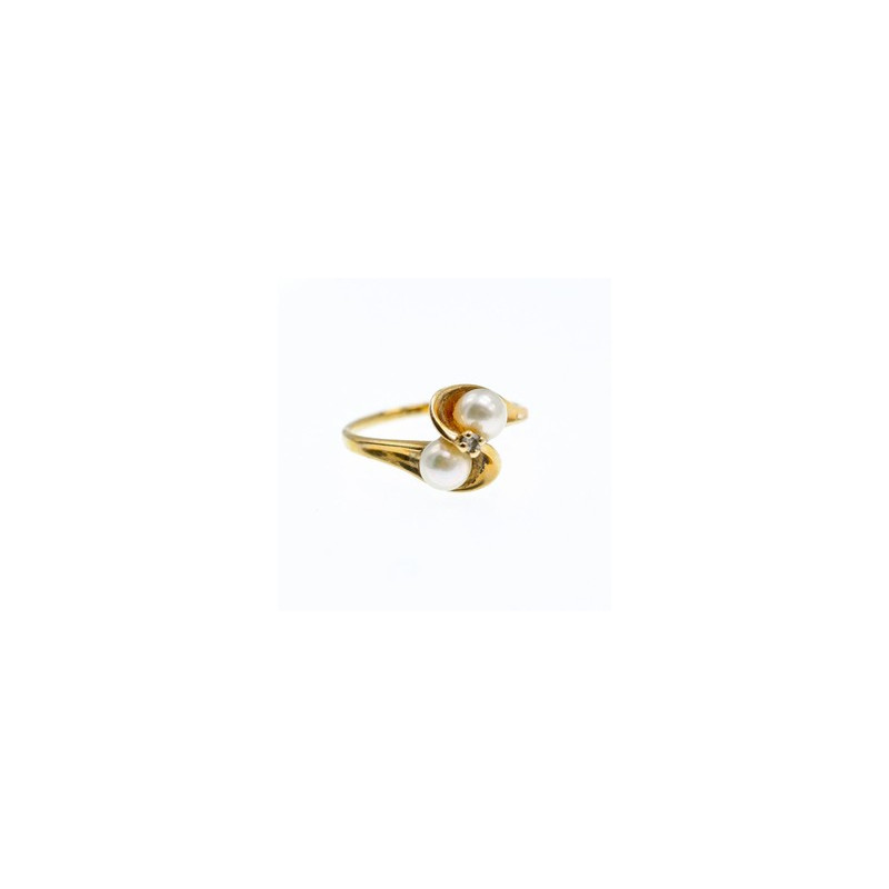 10K YELLOW GOLD PEARLS & DIAMOND RING SIZE 6.75