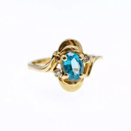 14K Yellow Gold Topaz & Diamonds Ring Size 7.25