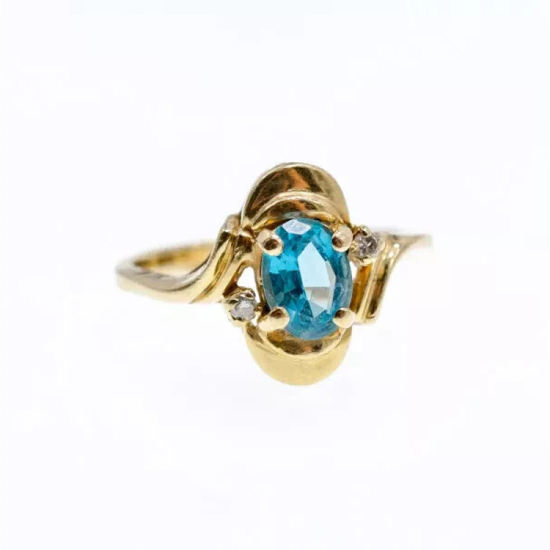 14K Yellow Gold Topaz & Diamonds Ring Size 7.25