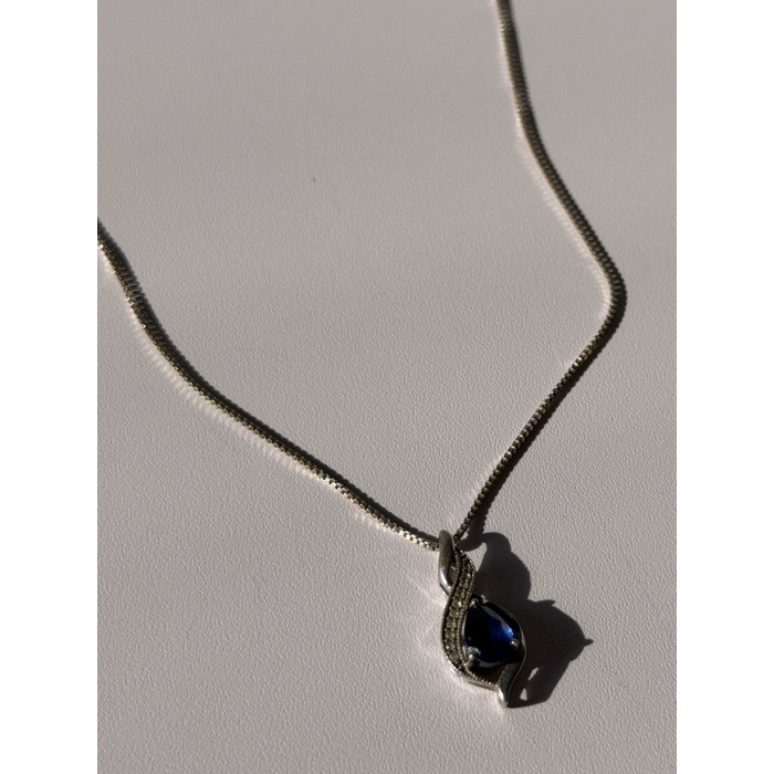 925 Sterling Silver Blue Sapphire & Quartz Necklace Length 16 in