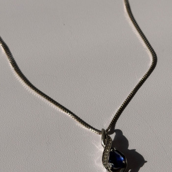 925 Sterling Silver Blue Sapphire & Quartz Necklace Length 16 in