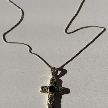 Vintage 925 Sterling Silver Black Onyx Cross Necklace Length 18 in