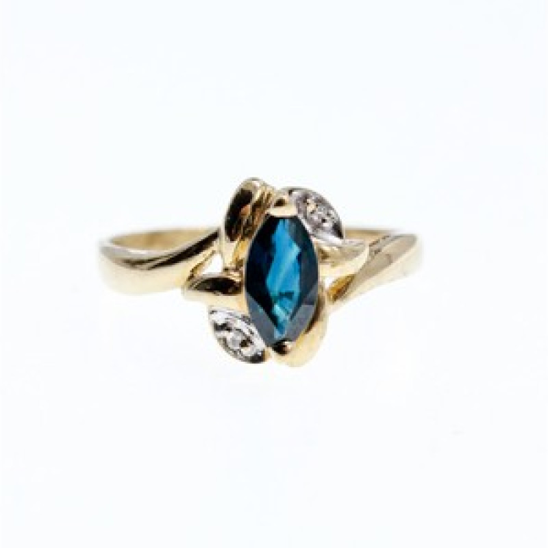 10K Yellow Gold Blue Topaz & Diamonds Ring Size 8