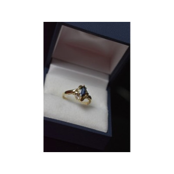 10K YELLOW GOLD BLUE TOPAZ & DIAMONDS RING SIZE 8