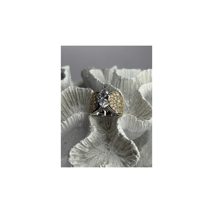 925 Sterling Silver Cz Ring Size 6