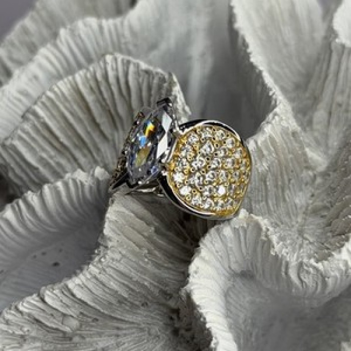925 Sterling Silver Cz Ring Size 6