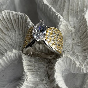 925 Sterling Silver Cz Ring Size 6