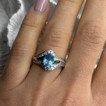 Shiny 925 Sterling Silver Topaz & Beryl Ring Size 7