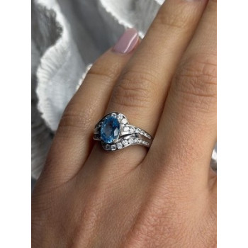 Shiny 925 Sterling Silver Topaz & Beryl Ring Size 7