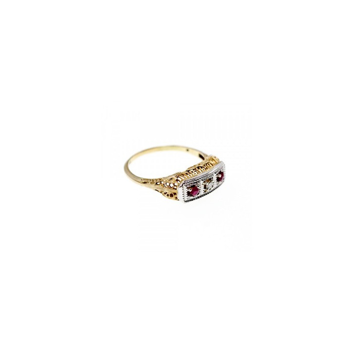 14K YELLOW GOLD RUBIES & DIAMOND RING SIZE 8