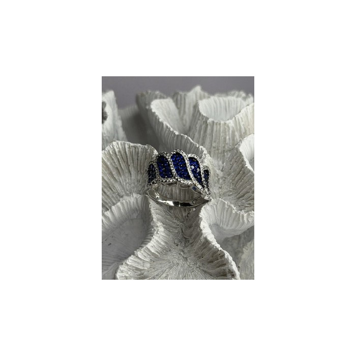 Beautiful 925 Sterling Silver Blue & White Cz Ring Size 10