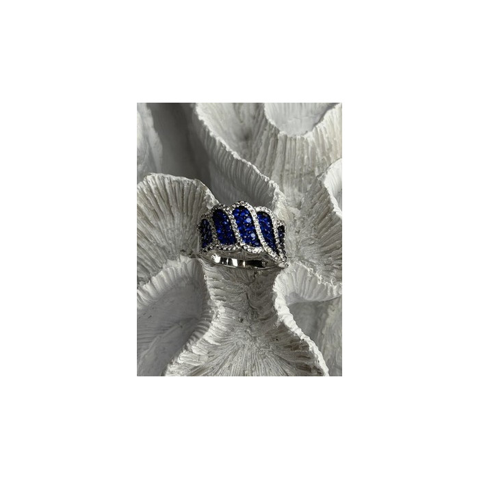 Beautiful 925 Sterling Silver Blue & White Cz Ring Size 10