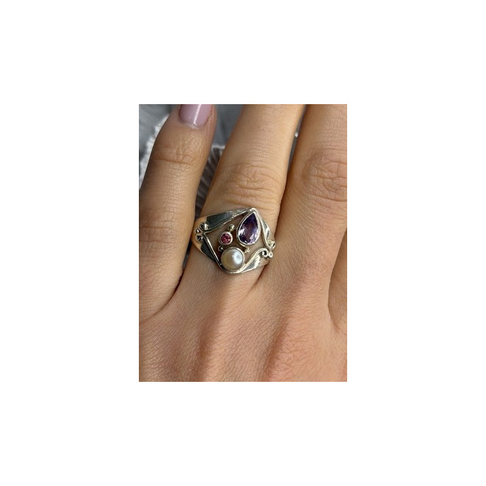 Vintage 925 Sterling Silver Pearl & Amethyst & Garnet Ring Size 7