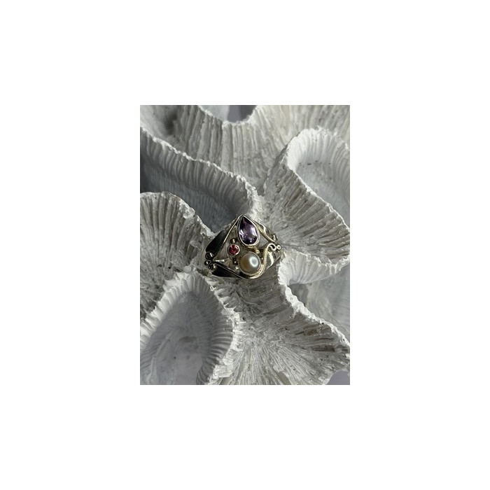 Vintage 925 Sterling Silver Pearl & Amethyst & Garnet Ring Size 7